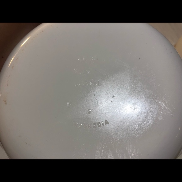 Vintage INDOPAL WHITE MILK Glass Set Of 3 Pink Grey Floral Indonesia - Picture 8 of 8